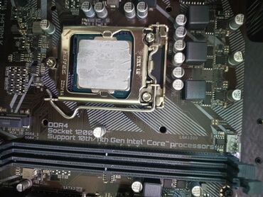 noutbuk ehtiyat hissələri: Prosessor Intel Core i5 10400F, 3-4 GHz, 6 nüvə, İşlənmiş