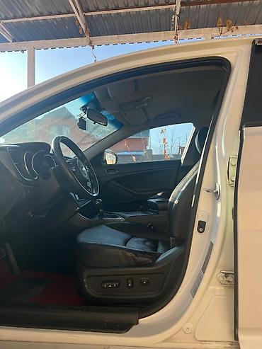 Kia: Kia K5: 2011 г., 2 л, Автомат, Газ, Седан — 6