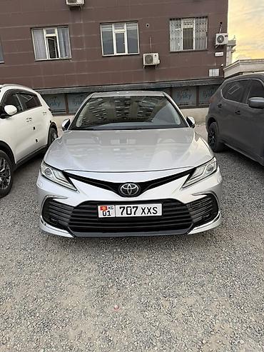 corolla 2018: Toyota Camry: 2019 г., 2.5 л, Автомат, Бензин, Седан — 2