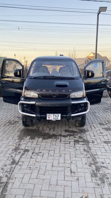 скупка старой мебели в бишкеке: Mitsubishi Delica: 1994 г., 3 л, Автомат, Бензин, Минивэн