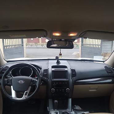 фургоны категории б: Kia Sorento: 2 л | 2010 г. Внедорожник — 9