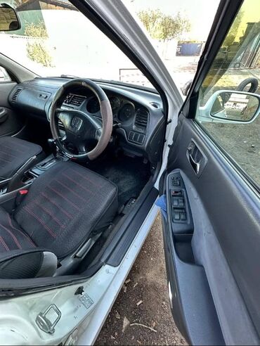 Honda: Honda Torneo: 2000 г., 1.8 л, Автомат, Бензин, Седан — 9