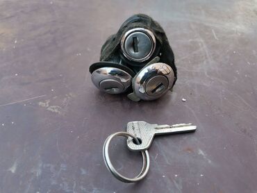 Auto delovi: Brave vrata i gepeka sa ključem Lada 2107 Riva, Lada 2105 br.1 — 9