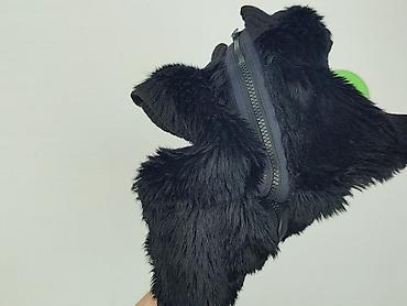 bluzka czarna basic: Kamizelka, H&M, 10 lat, 134-140 cm, stan - Bardzo dobry — 6