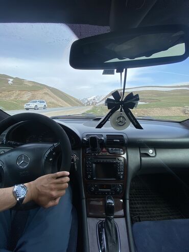 Mercedes-Benz: Mercedes-Benz C-Class: 2002 г., 3.2 л, Автомат, Бензин, Седан — 11