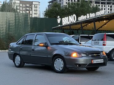 Daewoo: Daewoo Nexia: 2012 г., 1.5 л, Механика, Газ, Седан
