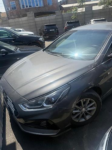 spark 2017: Hyundai Sonata: 2018 г., 2.4 л, Автомат, Бензин, Седан — 4