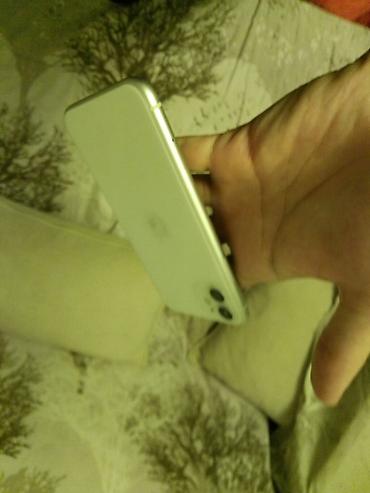 Apple iPhone: IPhone 11, Ağ, Face ID — 7