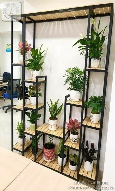 Полки для цветов: На заказ Полки, стеллажи для цветов. для комнатных растений Есть — 22