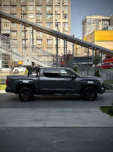 секвойя: Toyota Sequoia: 2024 г., 3.4 л, Бензин, Пикап — 4