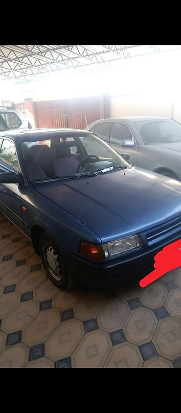 фара 323: Mazda 323: 1990 г., Механика, Бензин, Седан — 1