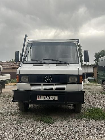 Унаа: Жүк ташуучу унаа, Mercedes-Benz, Дубль, 5 т, Колдонулган — 3