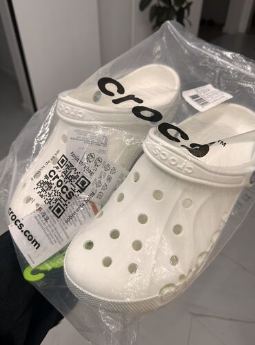 крокс мужские: Мужские сандалии, 44, Crocs, Новый, цвет - Белый, Самовывоз, Бесплатная доставка, Платная доставка