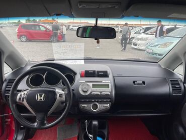 ручка на цивик: Honda Jazz: 2006 г., 1.4 л, Вариатор, Бензин, Хэтчбэк