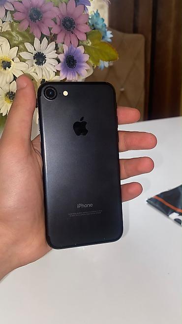 iphone ag: IPhone 7, 32 GB, Qara — 7