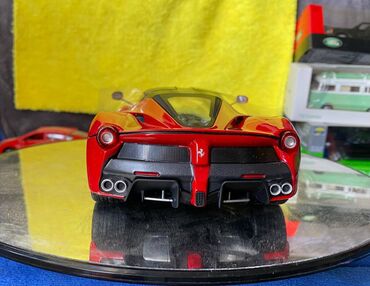 Avtomobil modelləri: Коллекционная модель Ferrari LaFerrari rosso red 2013 Hot Wheels — 20