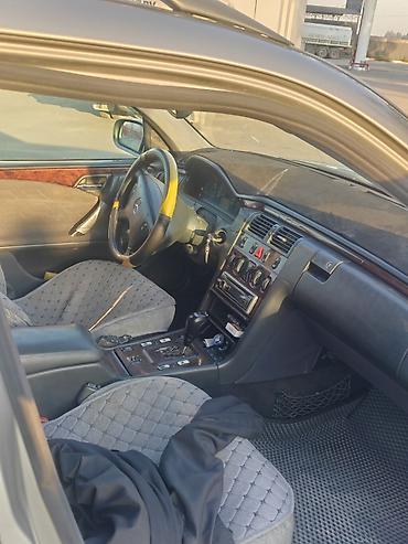 sprinter 413: Mercedes-Benz E-Class: 2002 г., 2.2 л, Автомат, Дизель, Универсал — 3