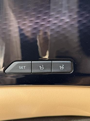 карниваль: Kia Carnival: 2020 г., 2.2 л, Робот, Дизель, Минивэн — 4
