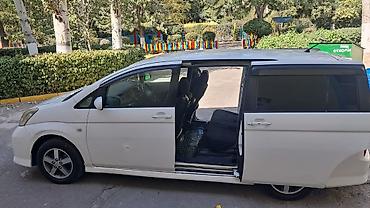 isis toyota: Toyota Isis: 2005 г., 1.8 л, Автомат, Бензин, Минивэн — 10