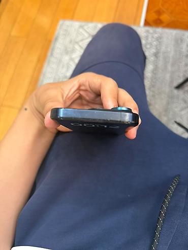 aphone x: IPhone 15 Pro, Б/у, 256 ГБ, Blue Titanium, Защитное стекло, Кабель, 82 % — 3