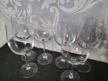 Čaše: Case nove,vintaz kristal za vino Montana Nemacka. Case tanji na lalafo.rs — 11 Čaše: Case nove,vintaz kristal za vino Montana Nemacka. Case tanji — 11