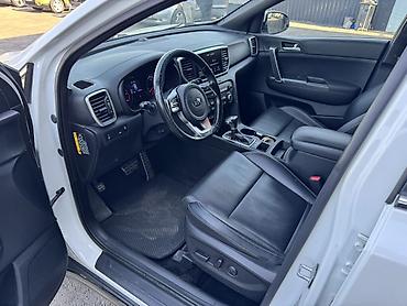 sprinter td: Kia Sportage: 2018 г., 2 л, Дизель, Кроссовер — 10