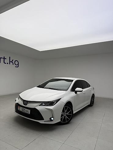 changan a600ev: Toyota Corolla: 2022 г., 1.8 л, Бензин, Седан — 1