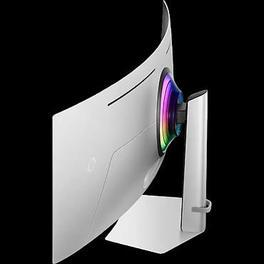 240hz: RTX5070 Videokart: Msi Vanguard RTX5070 Processor: I7 14700K RAM — 6