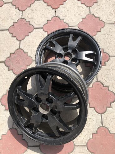 Диски: Литые Диски R 15 Toyota, Пара, отверстий - 5, Б/у