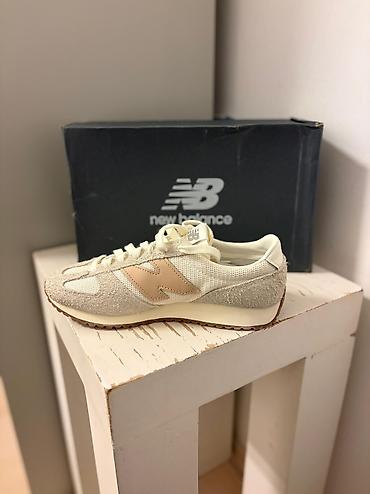 кросовки: New Balance, Размер: 37, цвет - Бежевый, Новый — 1