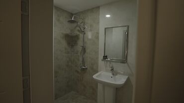 Otaqların günlük kirayəsi: Salam Global Hotel Baku Nərimanov filialımız Ekonom 1 nəfərlik otaq - — 25