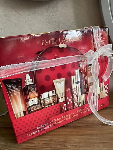 evalar vitamin c: Estée Lauder hədiyyə dəsti – “Includes 9 Full‑Size Favorites + 2 — 2