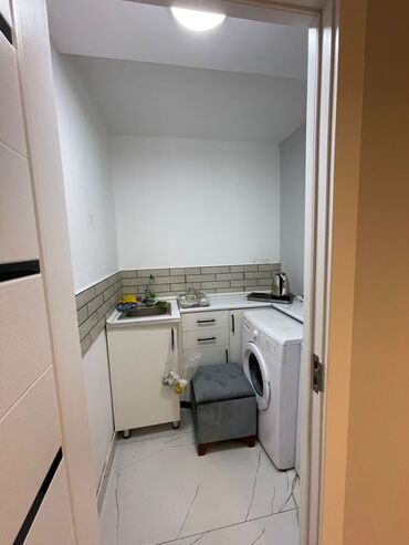 Qadın saç ustaları: 28 ərazisində salona vizajist, stilist və tattoo ustası axtarılır -da lalafo.az — 9 Qadın saç ustaları: 28 ərazisində salona vizajist, stilist və tattoo ustası axtarılır — 9