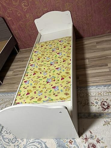 полки детские: Набор из трех односпальных кроватей + тумба Состав: - Кровать 1 — 3