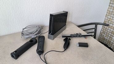 ми бох: Продаю оригинальную Nintendo Wii 32 Гб. Прошита, установлено 10 игр