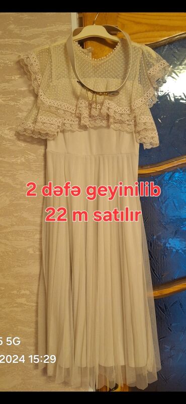 Dəstlər, kostyumlar: Məhsulların təsviri: 1) Ağ iki hissəli dəst - Üst: ağ, fermuarlı — 8