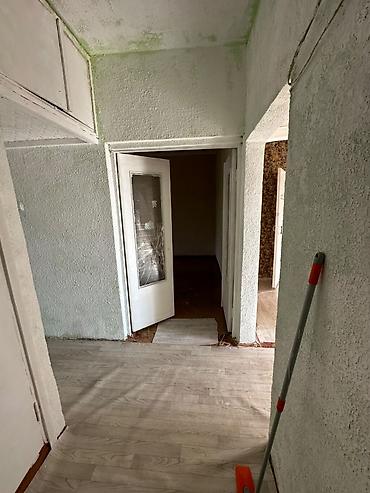 пансионат продажа: 3 комнаты, 60 м², 3 этаж, Требуется ремонт — 1