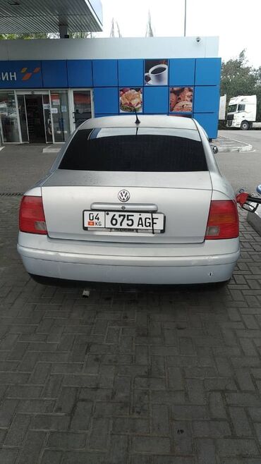 passat машина: Volkswagen Passat: 2000 г., 1.8 л, Автомат, Бензин, Седан