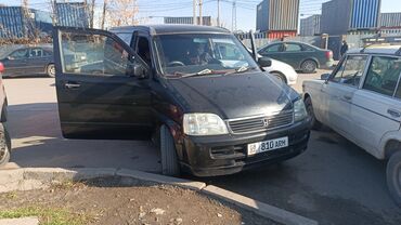 срочно срочно продаю машина: Honda Stepwgn: 2000 г., 2 л, Автомат, Бензин, Минивэн