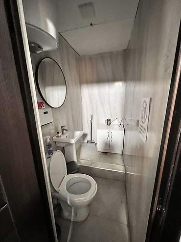 Коммерческая недвижимость: Сдаю Офис целиком: 80 м², В жилом комплексе — 9