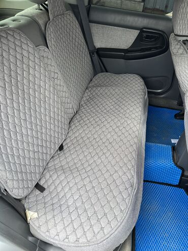 Чехлы и накидки на сиденья: Чехлы цвет - Серый, Subaru, Б/у, Самовывоз