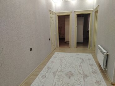 Həyət evləri və villaların satışı: Mehdiabad qəsəbəsində 5 sotda 3 mərtəbələri,7 otaqlı ev satılır — 15