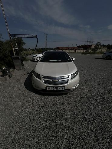 клей для фар: Chevrolet Volt: 2012 г., 1.2 л, Автомат, Гибрид, Хэтчбэк — 3