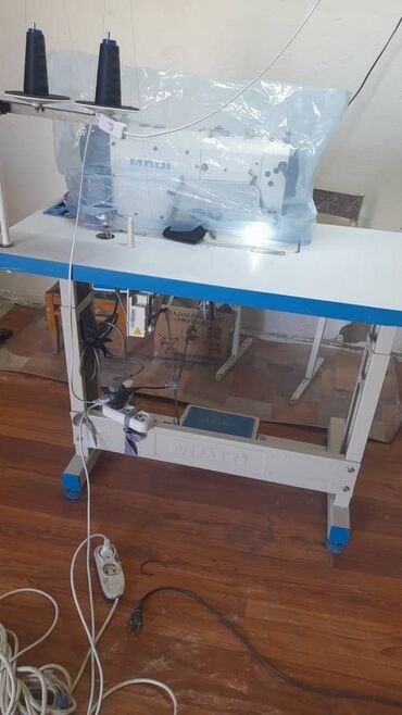 Другое оборудование для бизнеса: Продаю бу швейная машинки магги,1примой строчки 25000с 1 пятинитка
