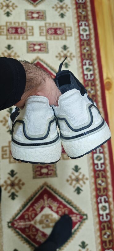 Krasofkalar və idman ayaqqabıları: Orginal Adidas Boost. Avropadan almışam bilən bilir nə olan -da lalafo.az — 3 Krasofkalar və idman ayaqqabıları: Orginal Adidas Boost. Avropadan almışam bilən bilir nə olan — 3