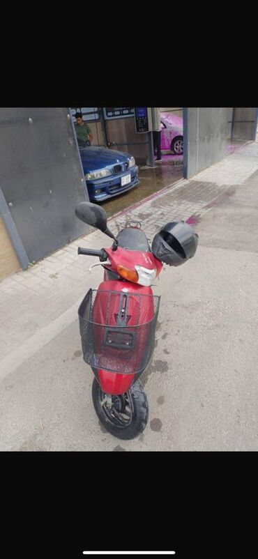 мото ииж: Скутеретта Suzuki, 50 куб. см, Бензин, Новый