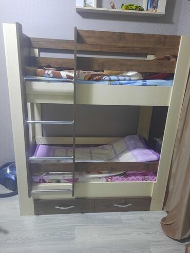 asd 2 qiymeti: Ayşen…. Iki mertebe kravat 150azn uzunlugu 1.50,eni 80sm.matraslari