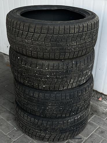215 70 15: Продаю покрышек 
R18/225/45 
Состояние хорошая 
Цена договорная — 2