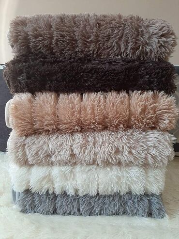 Ostali kućni dekor: 🩷🩷 🍂Čupavi flekeri 🍂Dimenzije-70*140;70*210;70*240 🍂Cena kompleta 4000 na lalafo.rs — 1 Ostali kućni dekor: 🩷🩷 🍂Čupavi flekeri 🍂Dimenzije-70*140;70*210;70*240 🍂Cena kompleta 4000 — 1