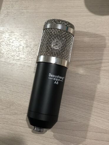 студийное световое оборудование: Срочно продается студийный микрофон для записи вокала *Новый